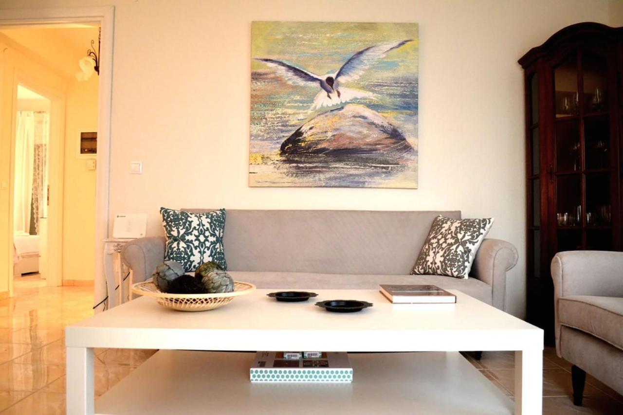 Lemon Beach Front Apartment, Nikiti Dış mekan fotoğraf