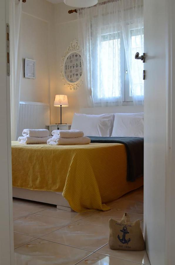 Lemon Beach Front Apartment, Nikiti Dış mekan fotoğraf